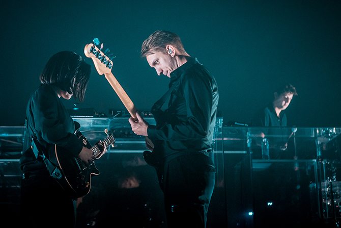 the-xx-03-photo-julien-duval